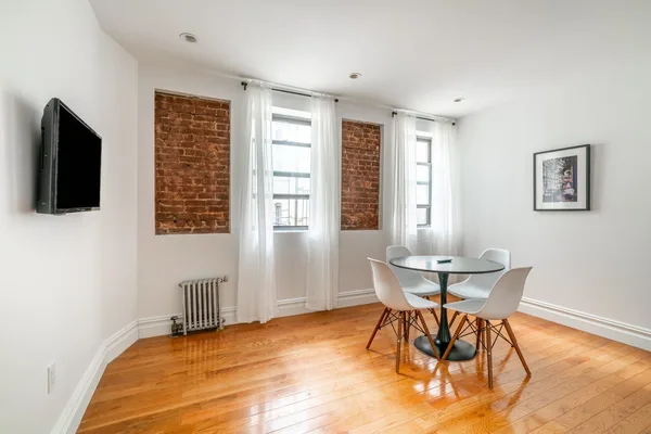 Coliving in East Village - Manhattan, New York