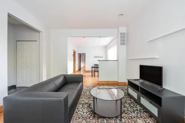 Coliving in Avondale - North Side, Chicago