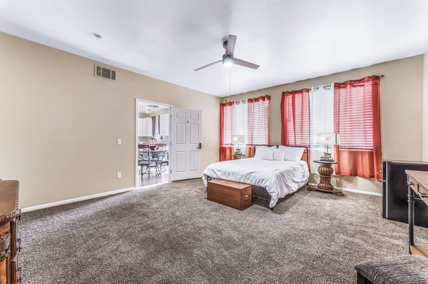 Coliving in North Las Vegas - North Las Vegas, Las Vegas