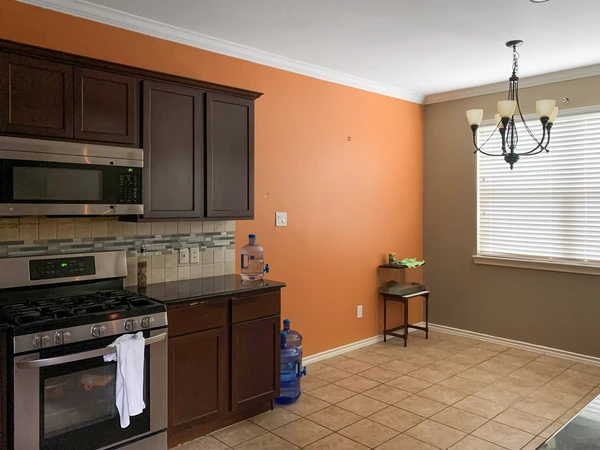 Coliving in Greater Greenspoint - Ne Houston, Houston