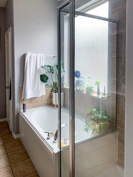 Coliving in Greater Greenspoint - Ne Houston, Houston