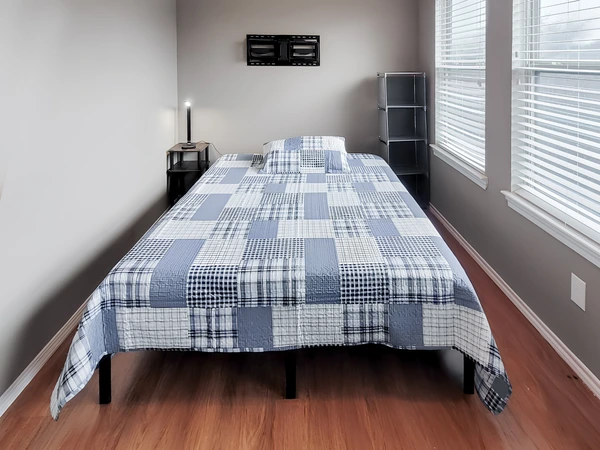 Coliving in Greater Greenspoint - Ne Houston, Houston