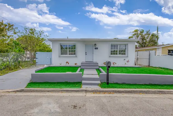 Coliving in Riviera Beach - Palm Beach County, Miami