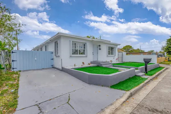 Coliving in Riviera Beach - Palm Beach County, Miami