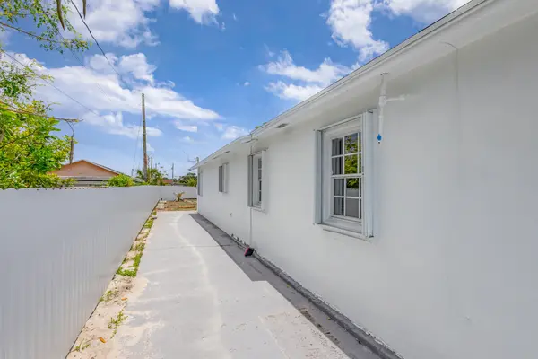 Coliving in Riviera Beach - Palm Beach County, Miami