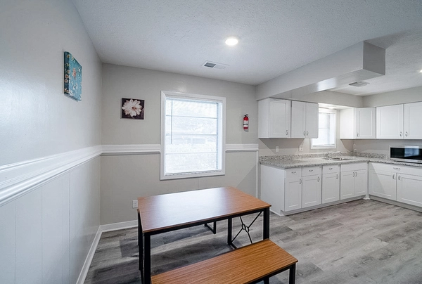 Coliving in Pasadena - Se Houston, Houston