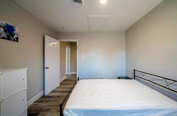 Coliving in Pasadena - Se Houston, Houston