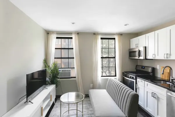 Coliving in Alphabet City - Manhattan, New York