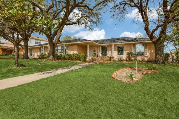 Coliving in Wolf Creek - Sw Dallas, Dallas