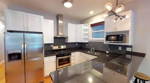 Coliving in Logan Square - North Side, Chicago