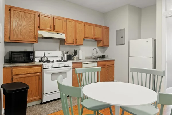 4 bedrooms apartment for rent in Brighton - Boston, Boston