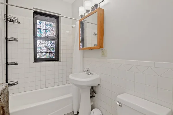 4 bedrooms apartment for rent in Brighton - Boston, Boston