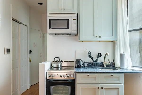 Coliving in East Village - Manhattan, New York