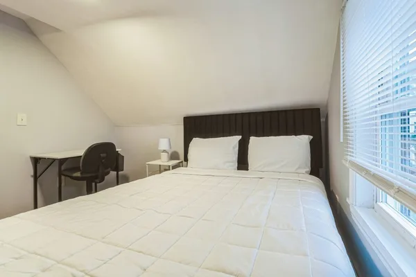 Coliving in Ward Two - Somerville, Boston