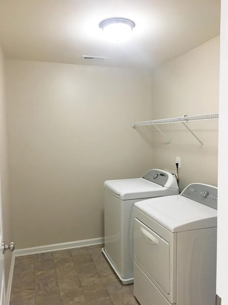 Coliving in University City South - North Charlotte, Charlotte