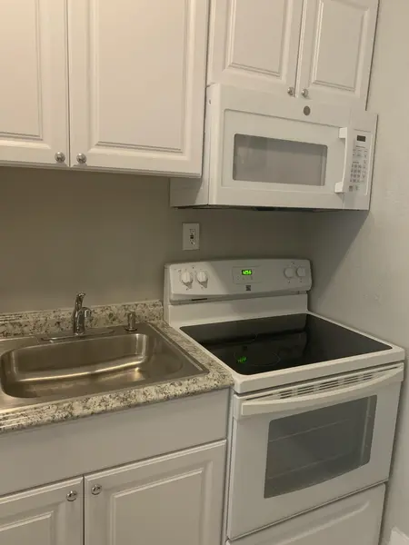 Coliving in Pompano Beach - Broward County, Miami