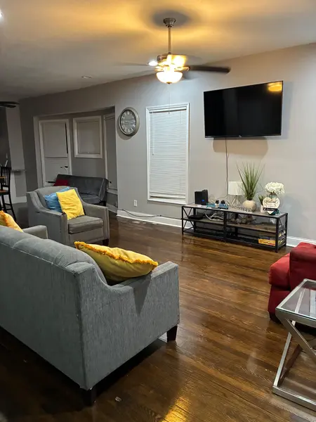 Coliving in East Side - KCMO, Kansas City