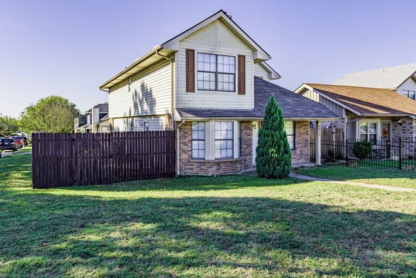 Coliving in White Settlement - Forth Worth, Dallas