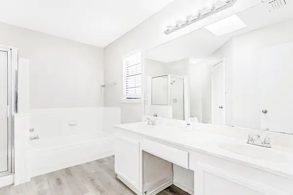 Coliving in White Settlement - Forth Worth, Dallas