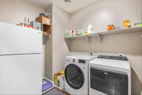 Coliving in Buckeye - SW Valley, Phoenix