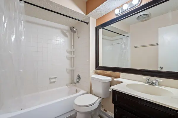 Coliving in Garland - Ne Dallas, Dallas