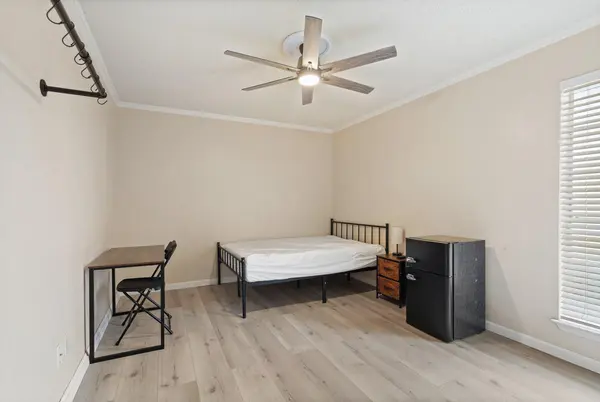 Coliving in Garland - Ne Dallas, Dallas