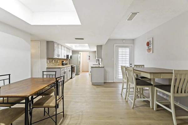 Coliving in Highland Hills - Se Dallas, Dallas