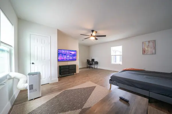 Coliving in Far West Side - West SATX, San Antonio