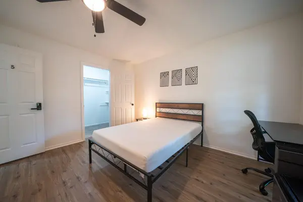 Coliving in Far West Side - West SATX, San Antonio
