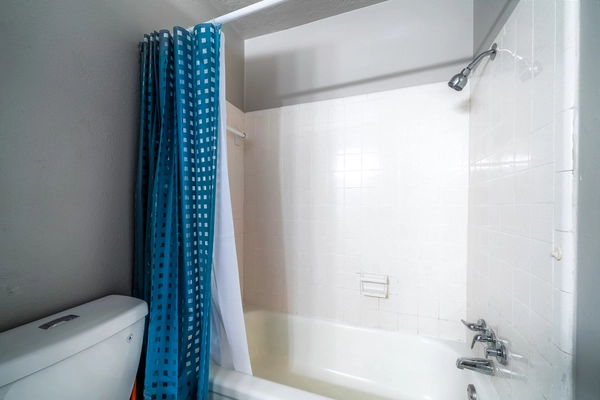 Coliving in Southbelt / Ellington - Se Houston, Houston