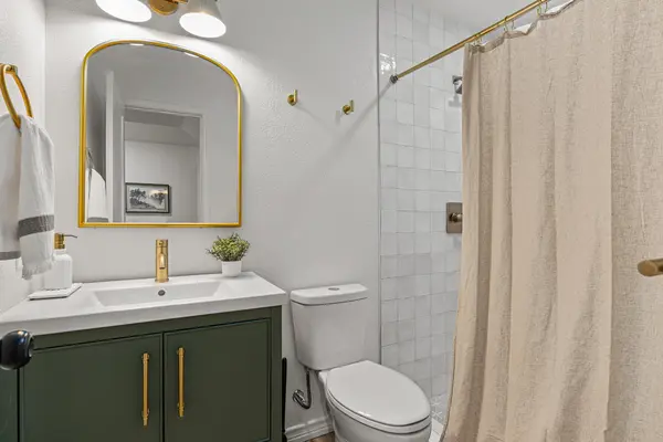 Coliving in Northeast Side - North SATX, San Antonio