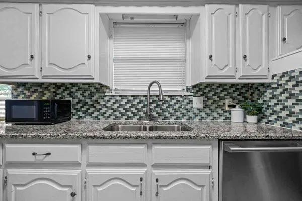 Coliving in DeSoto - Sw Dallas, Dallas