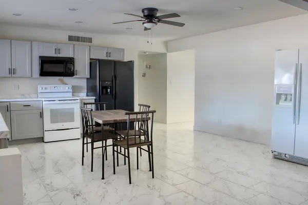 Coliving in North Mountain - Phoenix, Phoenix