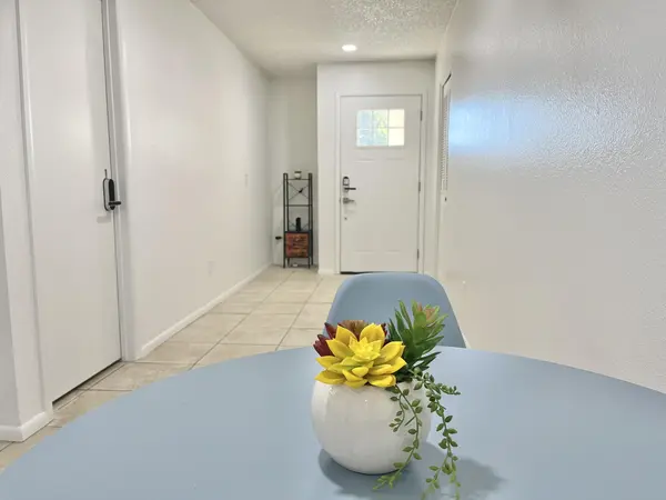 Coliving in Glendale - NW Valley, Phoenix