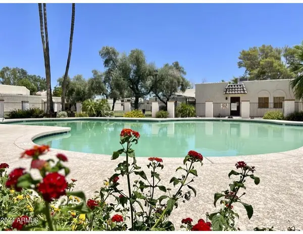 Coliving in Glendale - NW Valley, Phoenix