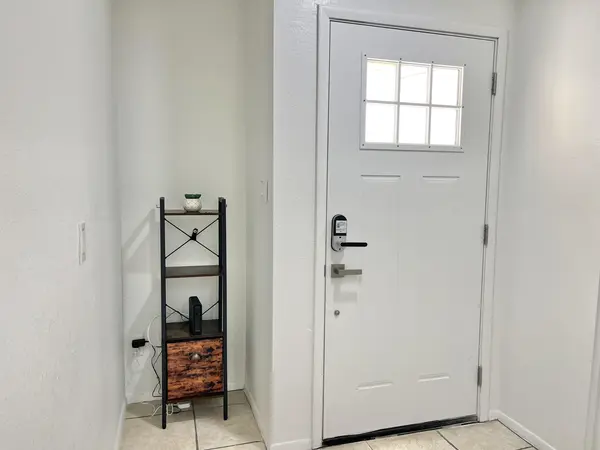 Coliving in Glendale - NW Valley, Phoenix