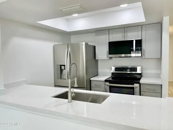 Coliving in Glendale - NW Valley, Phoenix