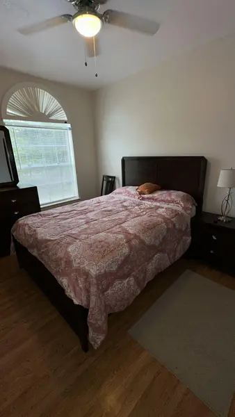 Coliving in Jersey Village - Nw Houston, Houston