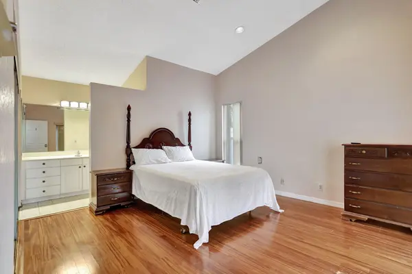 Coliving in Lauderhill - Broward County, Miami