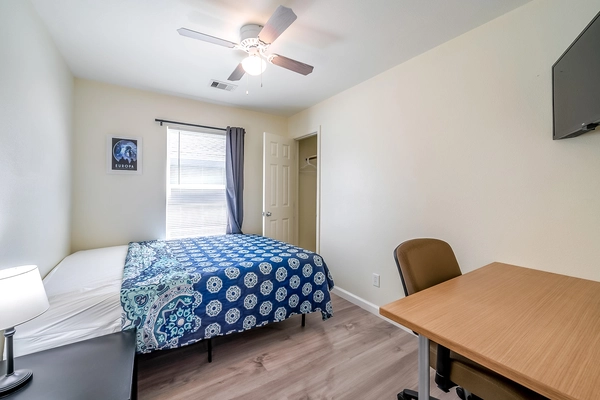Coliving in East Houston - Ne Houston, Houston