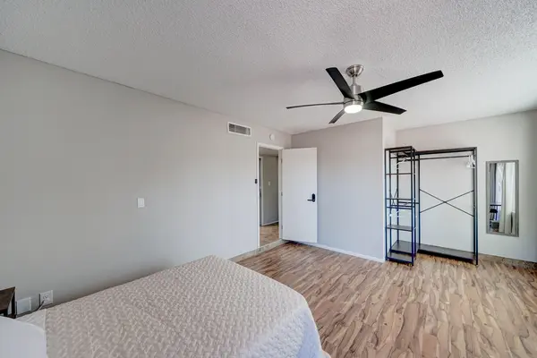 Coliving in Glendale - NW Valley, Phoenix