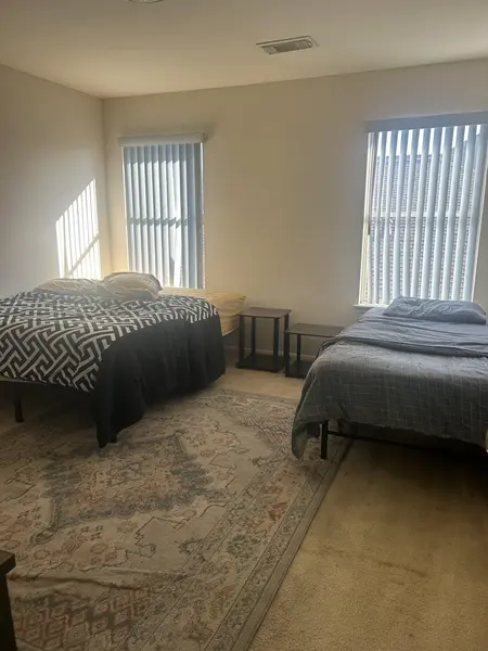 Coliving in Greater Greenspoint - Ne Houston, Houston