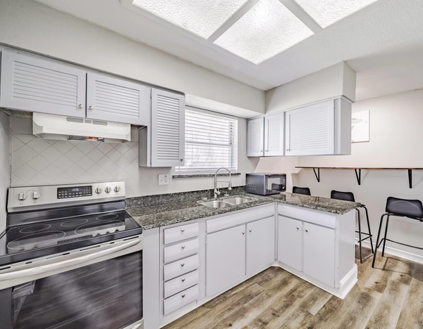 Coliving in Wolf Creek - Sw Dallas, Dallas