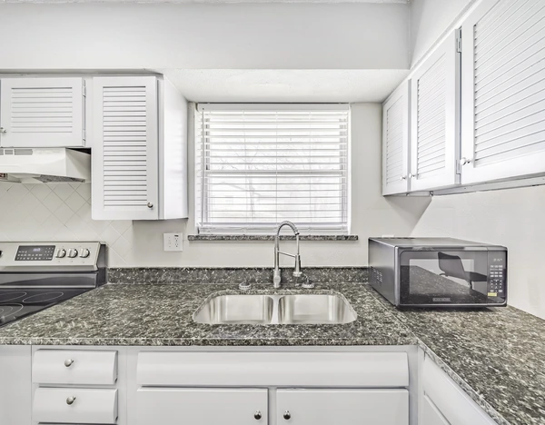 Coliving in Wolf Creek - Sw Dallas, Dallas