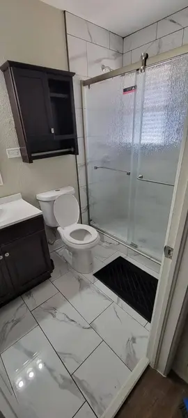 Coliving in Wolf Creek - Sw Dallas, Dallas