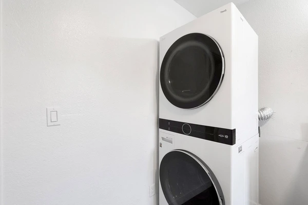 Coliving in Glendale - NW Valley, Phoenix