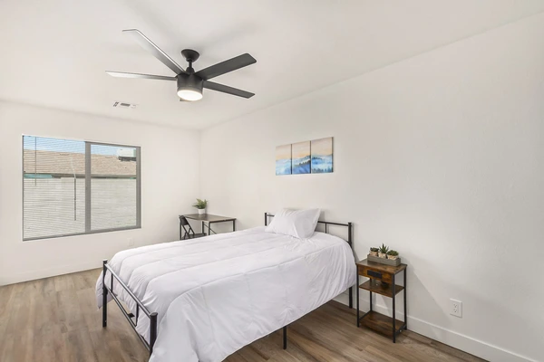 Coliving in Glendale - NW Valley, Phoenix