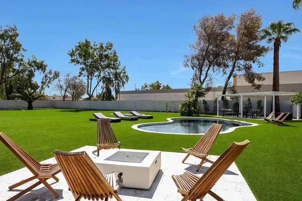 Coliving in Glendale - NW Valley, Phoenix