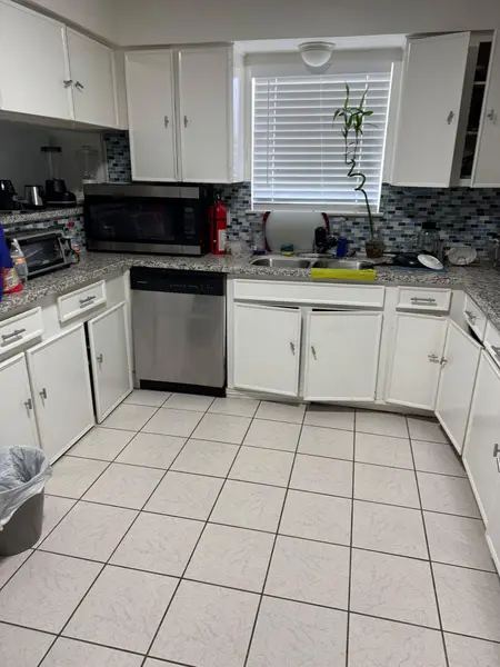 Coliving in Sharpstown - Sw Houston, Houston