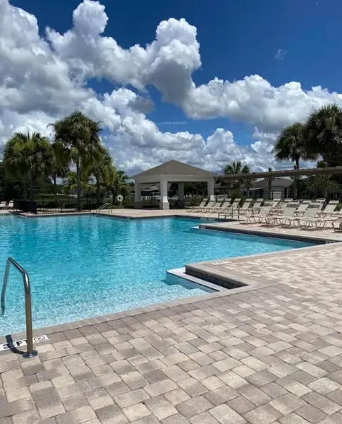 Coliving in Lauderdale Lakes - Broward County, Miami